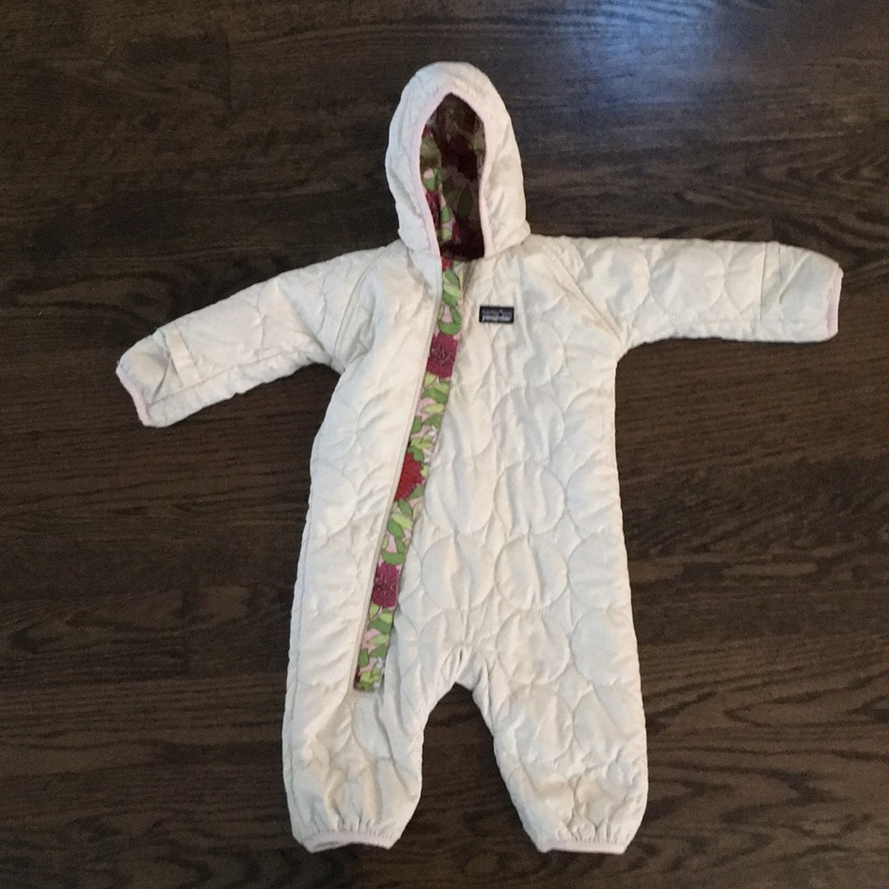 Patagonia Kids Puffer Jacket - Cream with Pink Accents